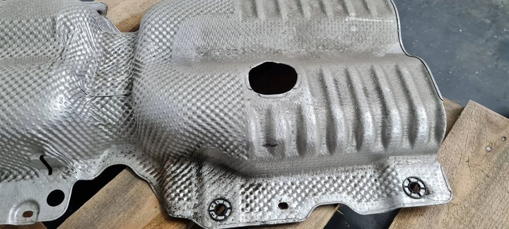 фото №13, Q3 83a захист термічна труби випускної 5qa825613e