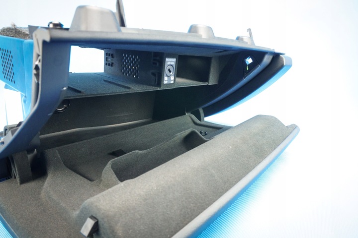 фото №9, Бардачок панелі пасажира audi a8 s8 4h 4h1857096j