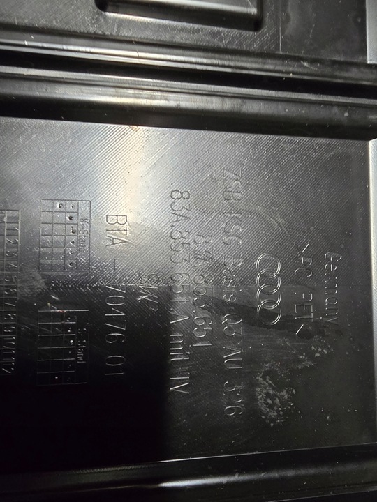 фото №6, Решётка радиатора решётка бампера перед audi q3 ii 83a