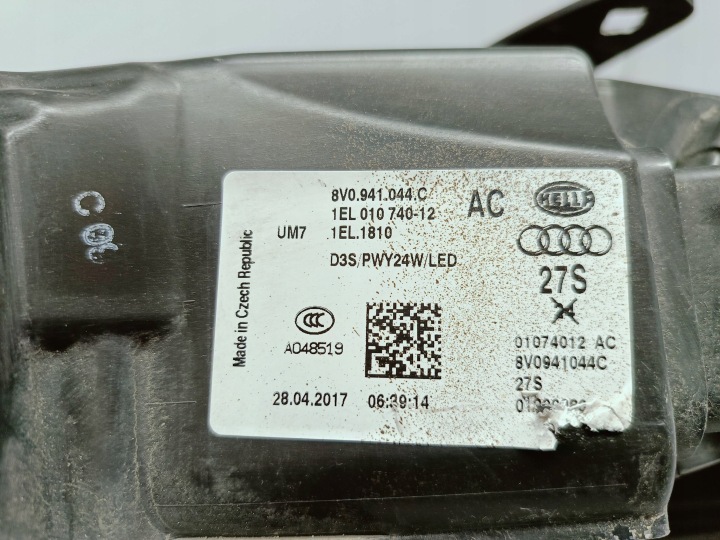 фото №14, Audi a3 8v 13- фара правая перед передняя ксенон+ led eu 8v0941044c