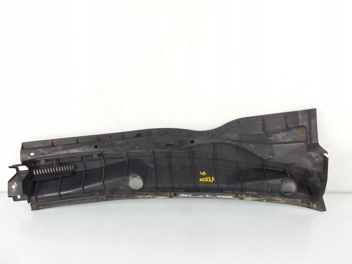 фото №3, Панель под лобовым стеклом toyota corolla verso ii 2 04-09 2,0 d4d