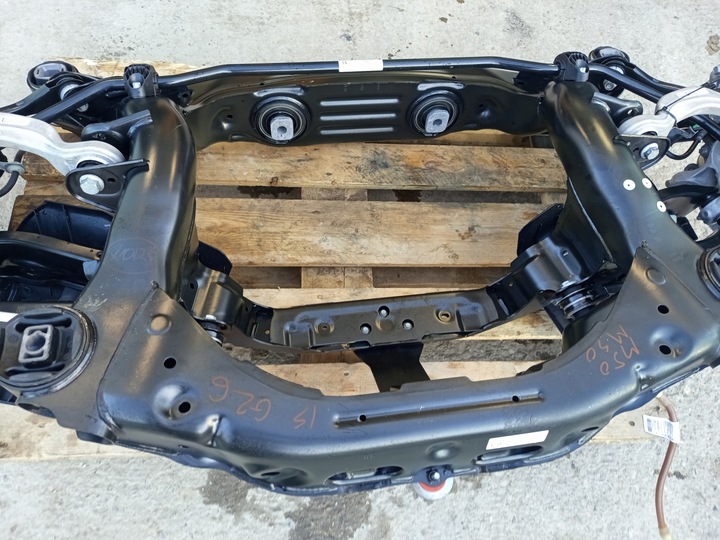 фото №10, Bmw оригінальний номер 7916221 i4 g26 m40 m50 колиска візок підрамник балка заднього підвішування