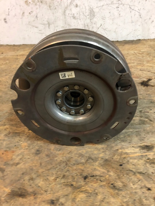 фото №2, Зчеплення колесо двомасовий a5 2.7tdi oaw105317q