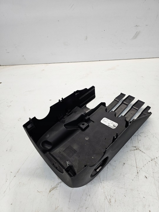 фото №7, Защита колонки руль audi a3 8v 8v0953512