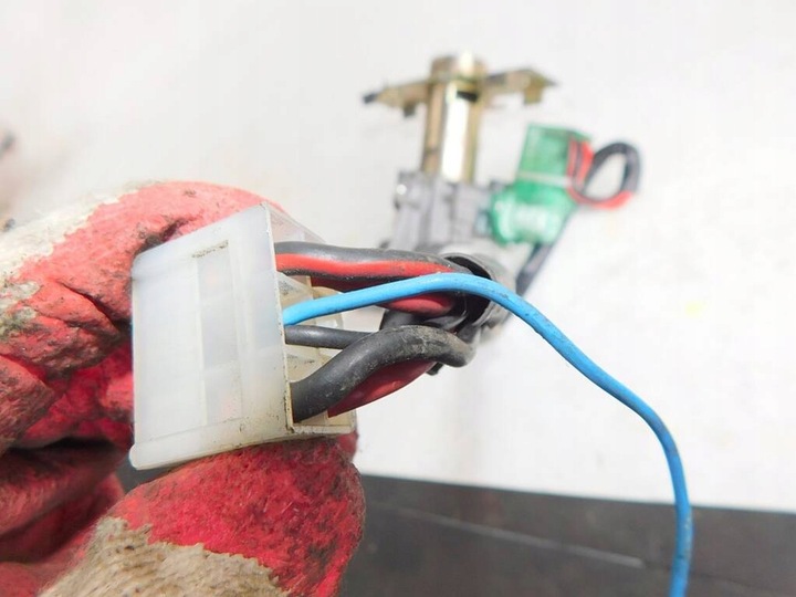 фото №12, Man ng 363 a23 360km замок зажигания + ключ 2960.01