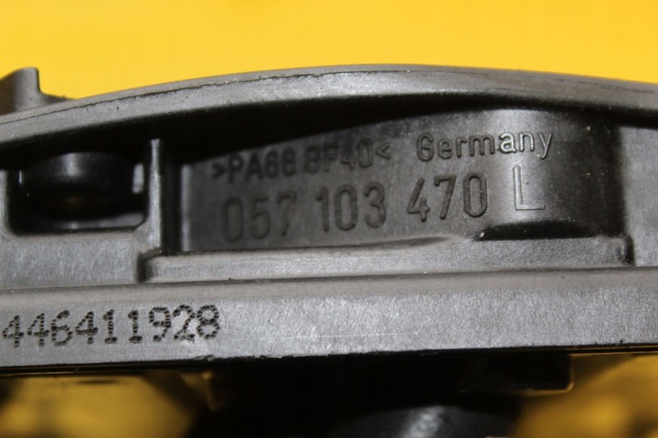 фото №5, Кришка клапанів 057103470l cayenne 4.2 tdi cud