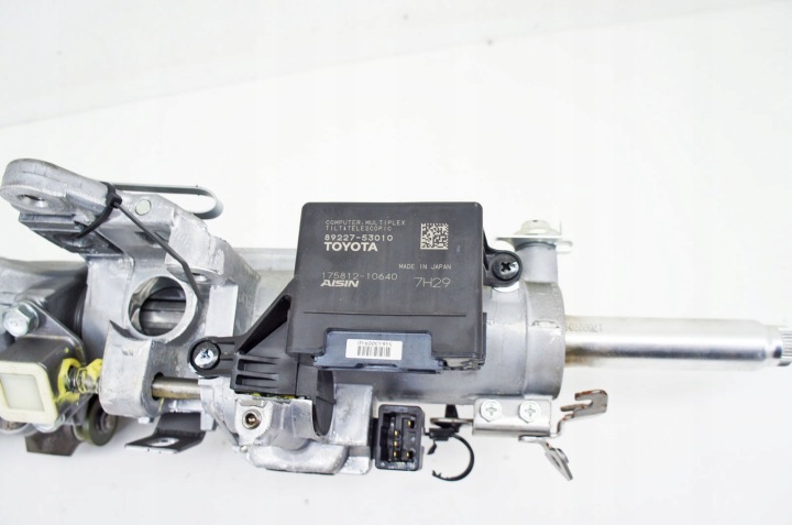 фото №5, So244 lexus is iii 2.0i колонка руль 89227-53010 175812-10640 европа