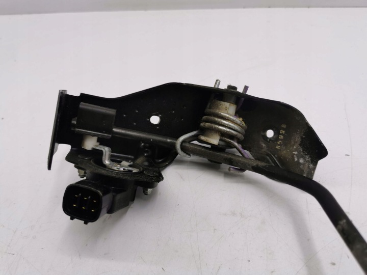 фото №5, Toyota corolla e120 e130 педаль газа 2006 b5922