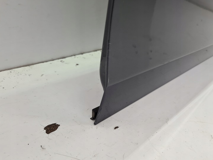 фото №7, Mercedes w204 дверь правый перед 755