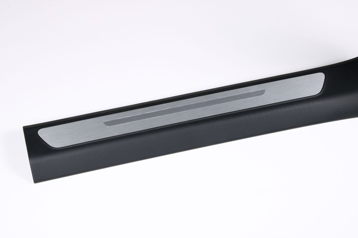 фото №3, Audi a8 d4 4h планка накладка порогова лівий перед 4h1867271f