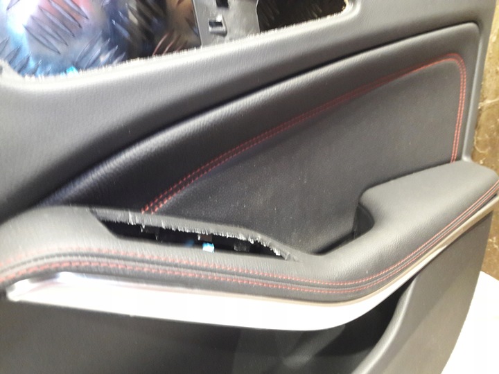 фото №9, Mercedes a w176 amg боковина обивка дверь перед