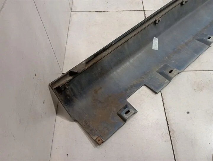 фото №6, Rolls royce phantom mk7 vii 7 left сторона skirt 7040031 sill swb-