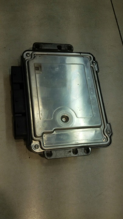 фото №7, Блок керування двигуном (ecu) ford focus mk2 fl 1.6 tdci 8m5112a650xc8xxc 0281015242