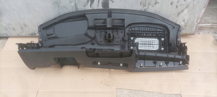 фото №5, Mercedes w177 a класс amg панель консоль uk