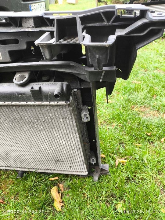 фото №7, Peugeot 5008 рестайлінг 2013 1.6 hdi pas переднє комплект радіатор , 9672379580