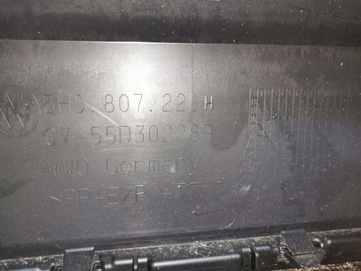 фото №15, Vw golf viii 8 бампер перед 5h0807221h 4pdc