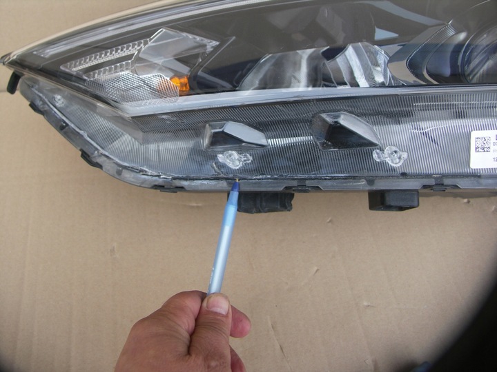 фото №10, Hyundai tucson 3 iii рестайлинг 18 - лампа передняя левая линза led 10 pin eu