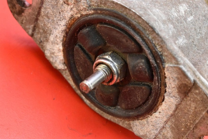 фото №6, Амортизатор лівий зад 33017 614024jp mazda 5 1 i cr 2.0 16v 146 km 05-08