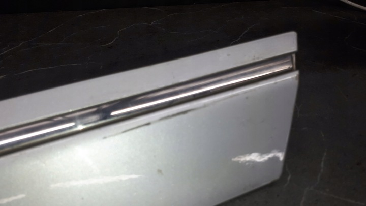 фото №10, A1696983762 планка дверь левый зад mercedes w245 серебряная 05-11r