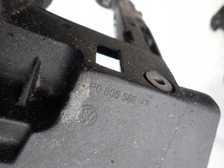 фото №7, Vw polo v 5 6r 6c 09-17 pas переднее усилитель