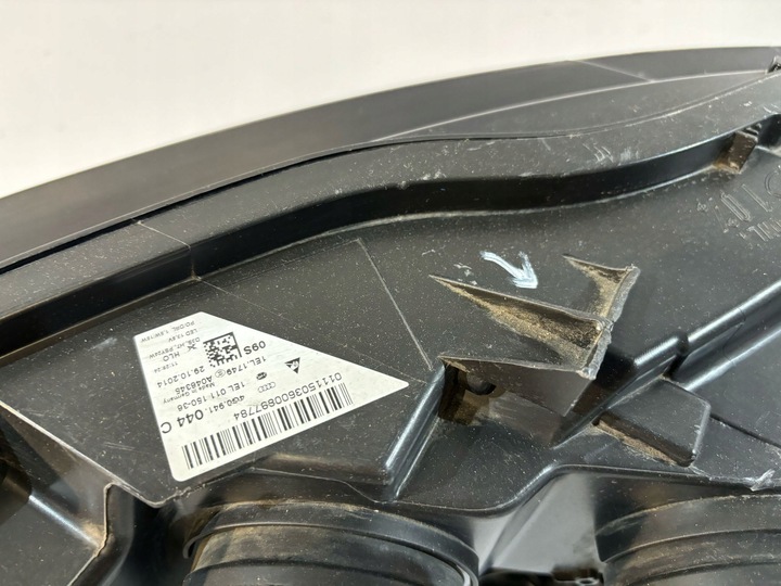 фото №10, Audi a6 c7 лампа передняя ксенон правая - 17455