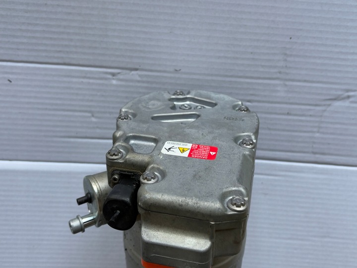 фото №7, Компрессор кондиционера porsche taycan audi e-tron gt 9j1816797a