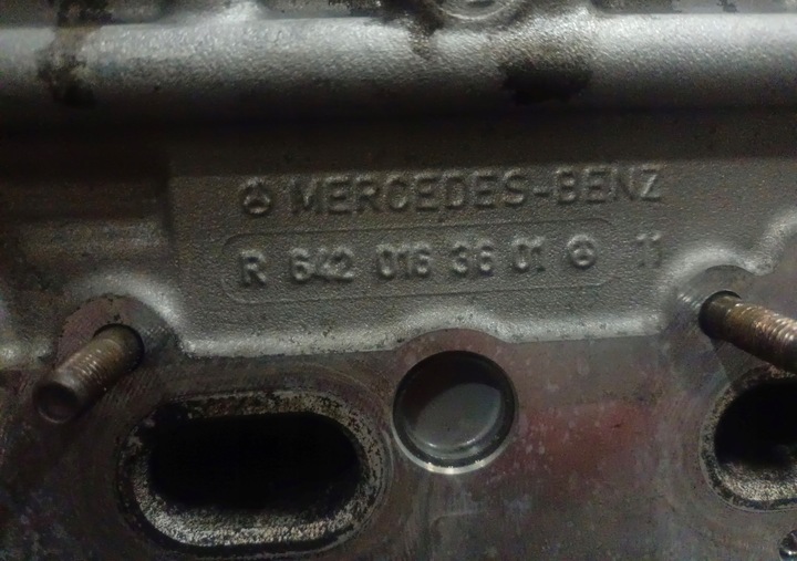 фото №15, Mercedes-benz оригинальный номер r6420163901