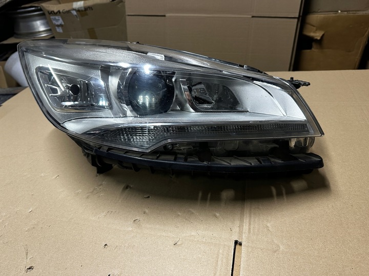 фото №1, Лампа ксенон ford kuga ii mk2 cv44-13d154-ag