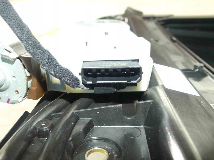 фото №12, Люк audi a6 c6 sedan