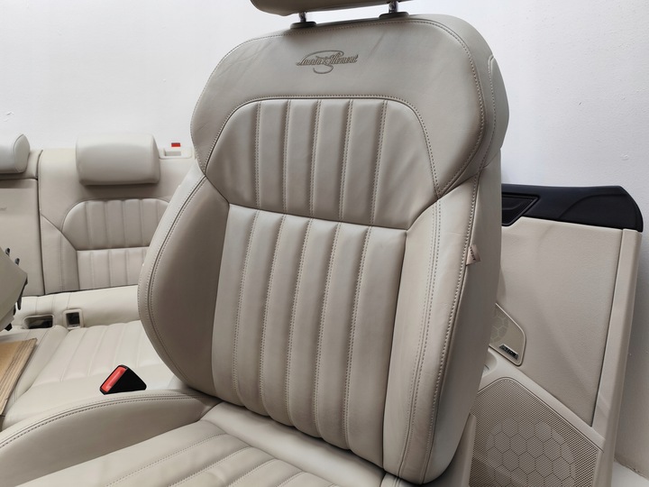 фото №5, Skoda superb iii універсал laurin&klement сидіння диван тунель обшивки комплект