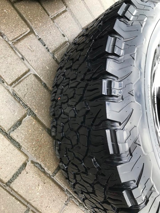 фото №9, Ford f150 raptor легкосплавні диски та шини 17'