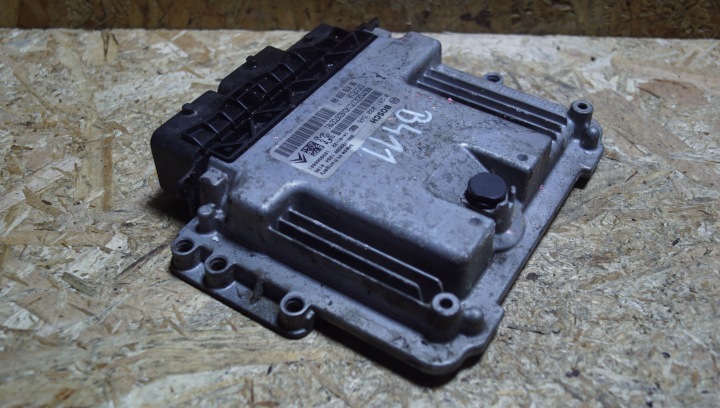 фото №5, Блок управления двигателем (ecu) citroen peugeot 1.6 ehdi 9807885980