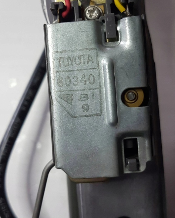 фото №9, 2003 toyota land cruiser j100 насос пального 2322174110