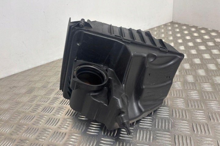 фото №9, Корпус фильтра воздуха renault grand scénic iii jz0/1_ 8200947663 1.6l