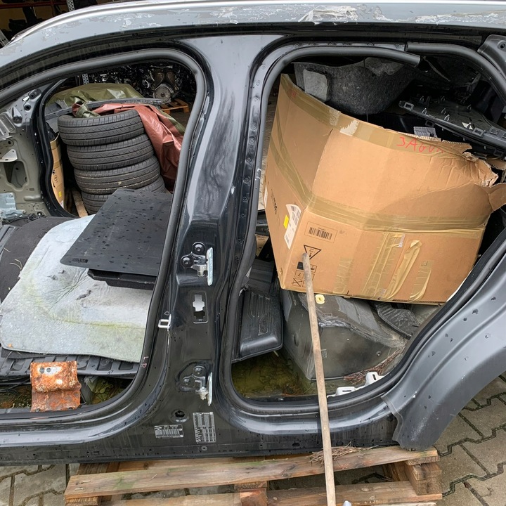 фото №6, Jaguar f-pace x761 гібрид крило зад лівий чверть поріг стійка pas задній