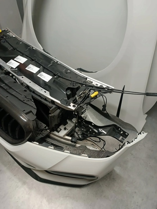 фото №12, Капот крило pas радіатор бампер карбон kol. a 300 bmw 5 g30 g31 lci