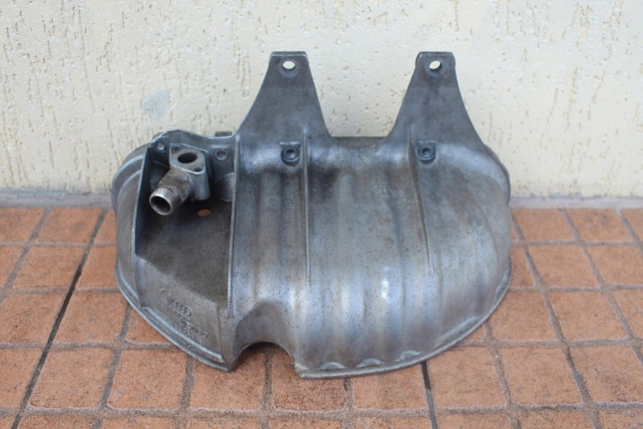 фото №1, Захист корпус колектора випускного vw new beetle 2.0b 06a133228b