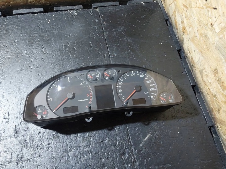 фото №13, Спідометр  / спідометр audi a6 c5 4b 2.5 tdi повний fis 4b0920932q