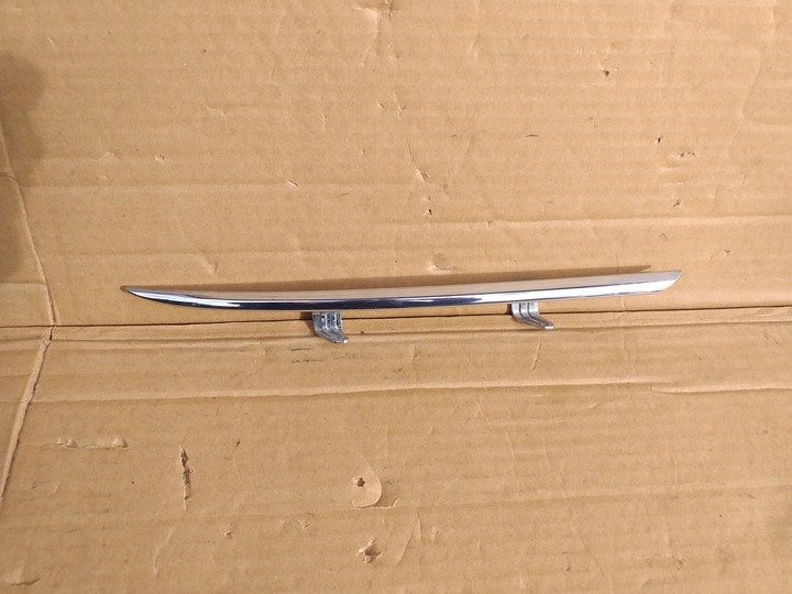 фото №1, Vw passat b8 рестайлинг правая планка pod лампа хром б/у