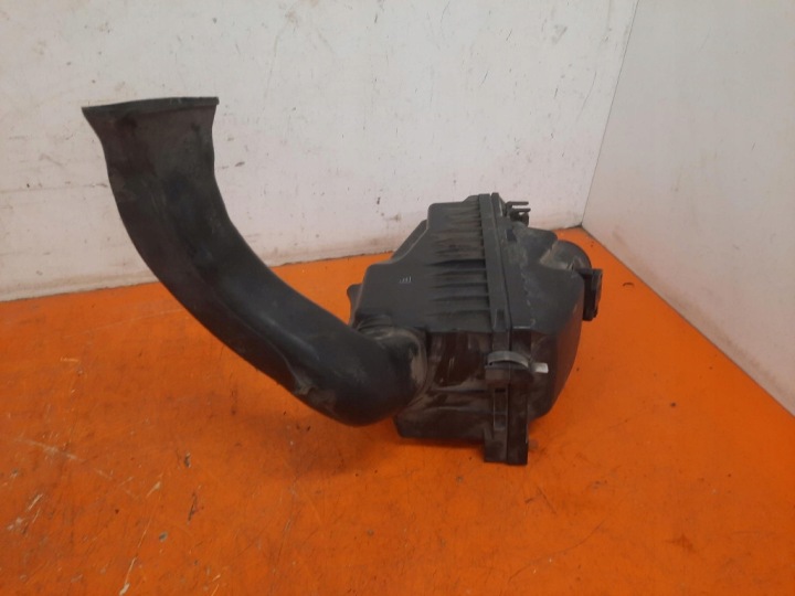 фото №6, Toyota avensis 2.2 d-4d ii 06-09 корпус фільтра повітря 461448591dftv