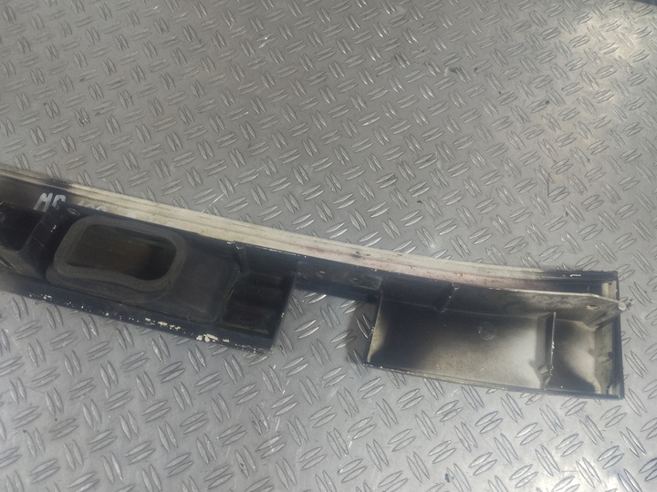 фото №5, Mercedes mb100 w631 88-96 панель під лобовим склом 6316200334