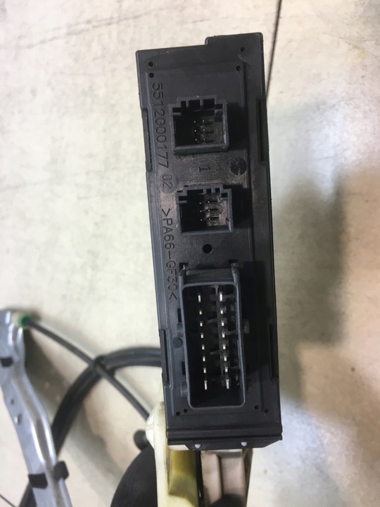 фото №8, Подъемник стекла правые перед c5 i 9637541380