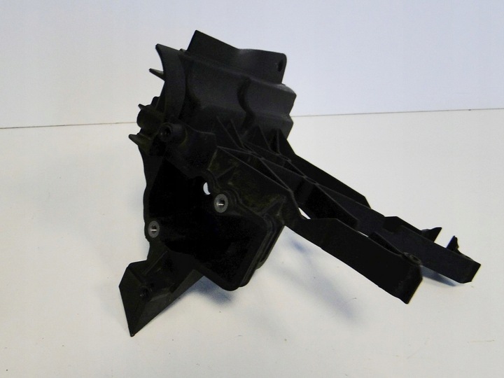 фото №5, Mercedes e w213 213 кронштейн панель крепления фар prawypas перед