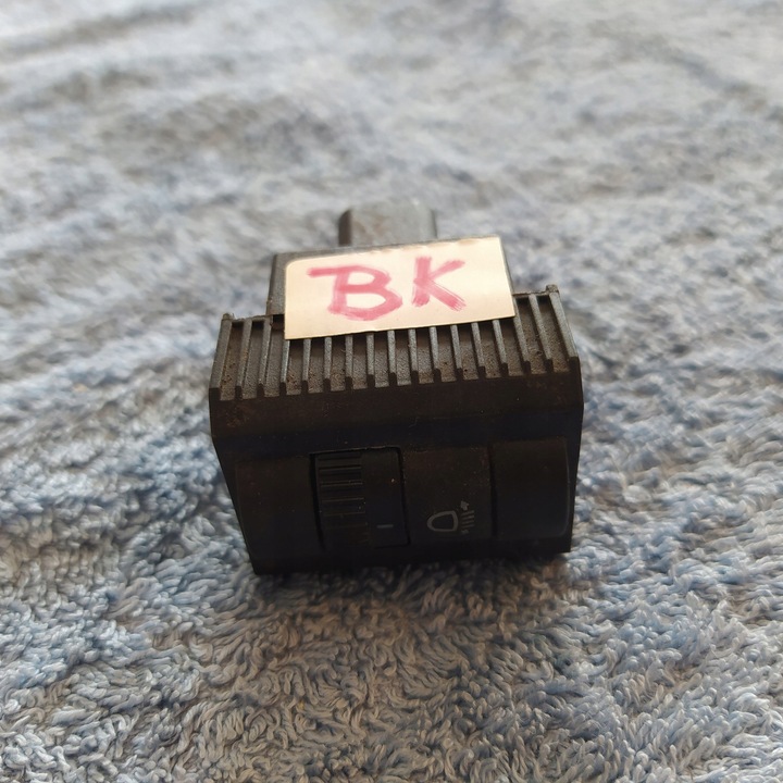 фото №1, Регулировка света 1s0941333 vw up mii citigo 2012r