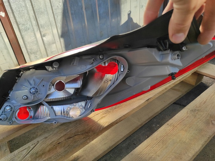 фото №15, Лампа зад задняя правая lub левая opel insignia hb