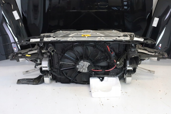 фото №10, Перед bmw g20 lci рестайлінг капот бампер крило м-пакет лампа led 475 330e