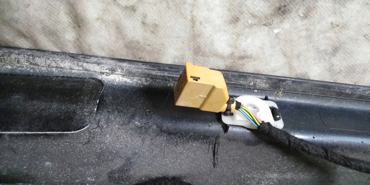 фото №12, Audi a8 d3 довгий оббивка двері лівий зад алькантара