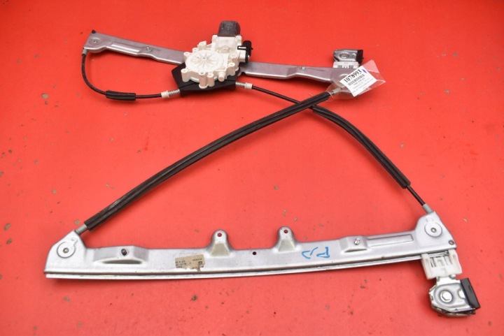 фото №4, Стеклоподъемник правый перед eu 0130822207 mitsubishi colt vi z30 5d hb 08-