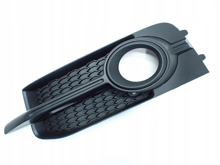 фото №1, Решётка решётка бампера галоген левый перед 8x0807681b audi a1 8x 13r