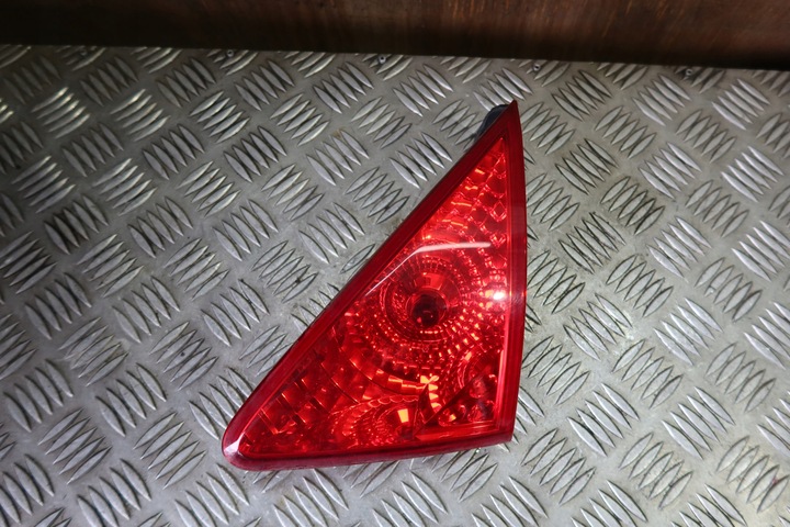 фото №1, Лампа праві зад 3008 9683460980